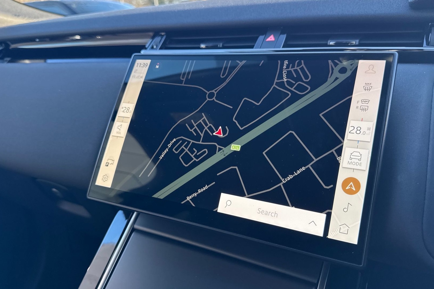 Used Land Rover Range Rover Velar 2024 for sale - 77093628: Photo 11