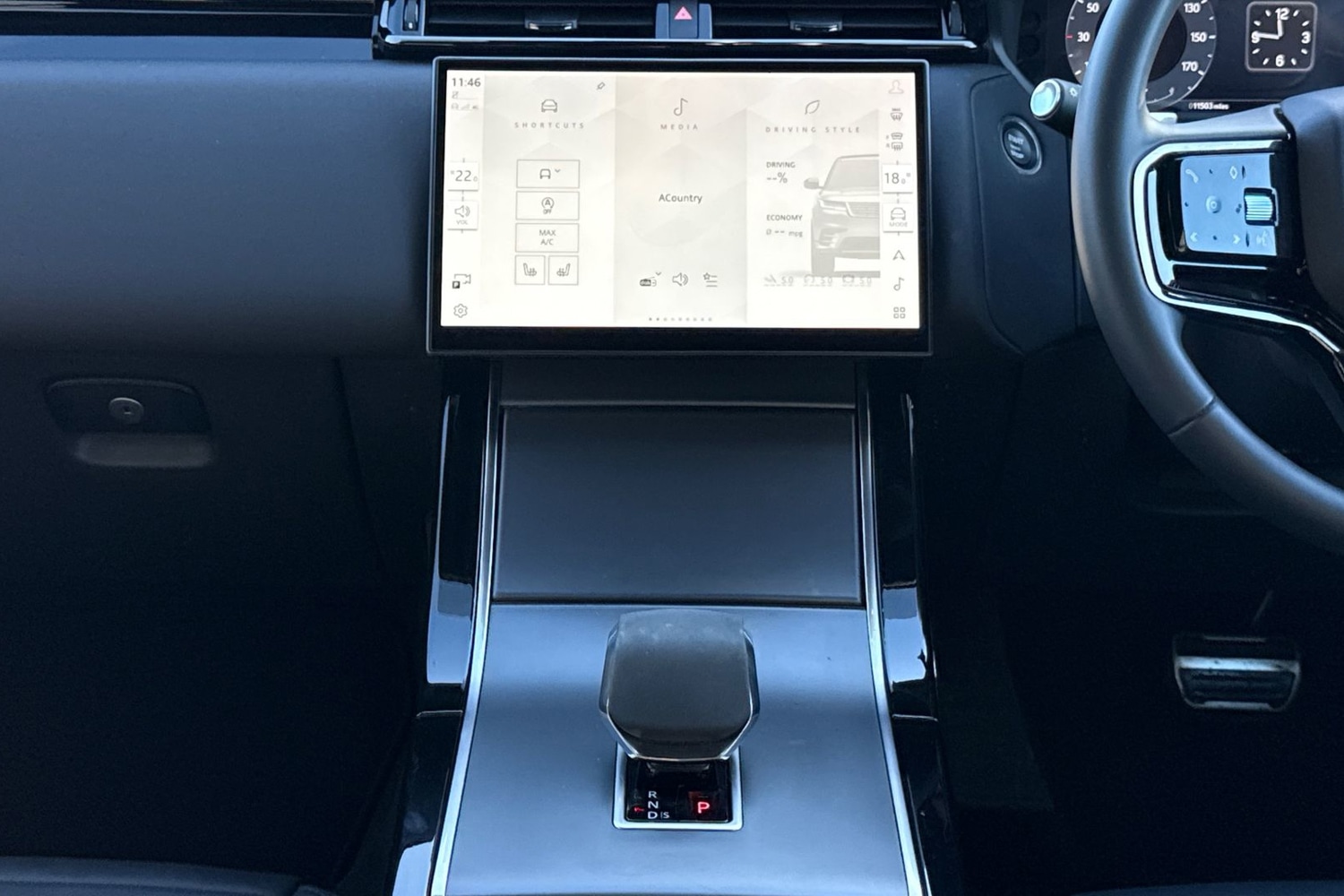 Used Land Rover Range Rover Velar 2024 for sale - 77093628: Photo 14