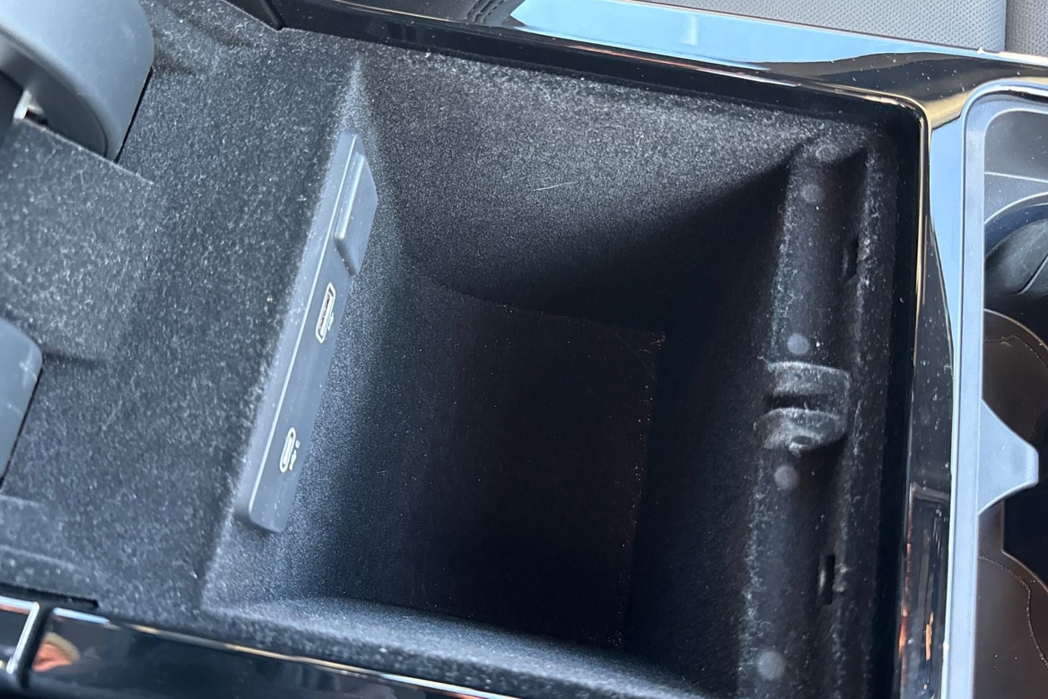 Used Land Rover Range Rover Velar 2024 for sale - 77093628: Photo 45