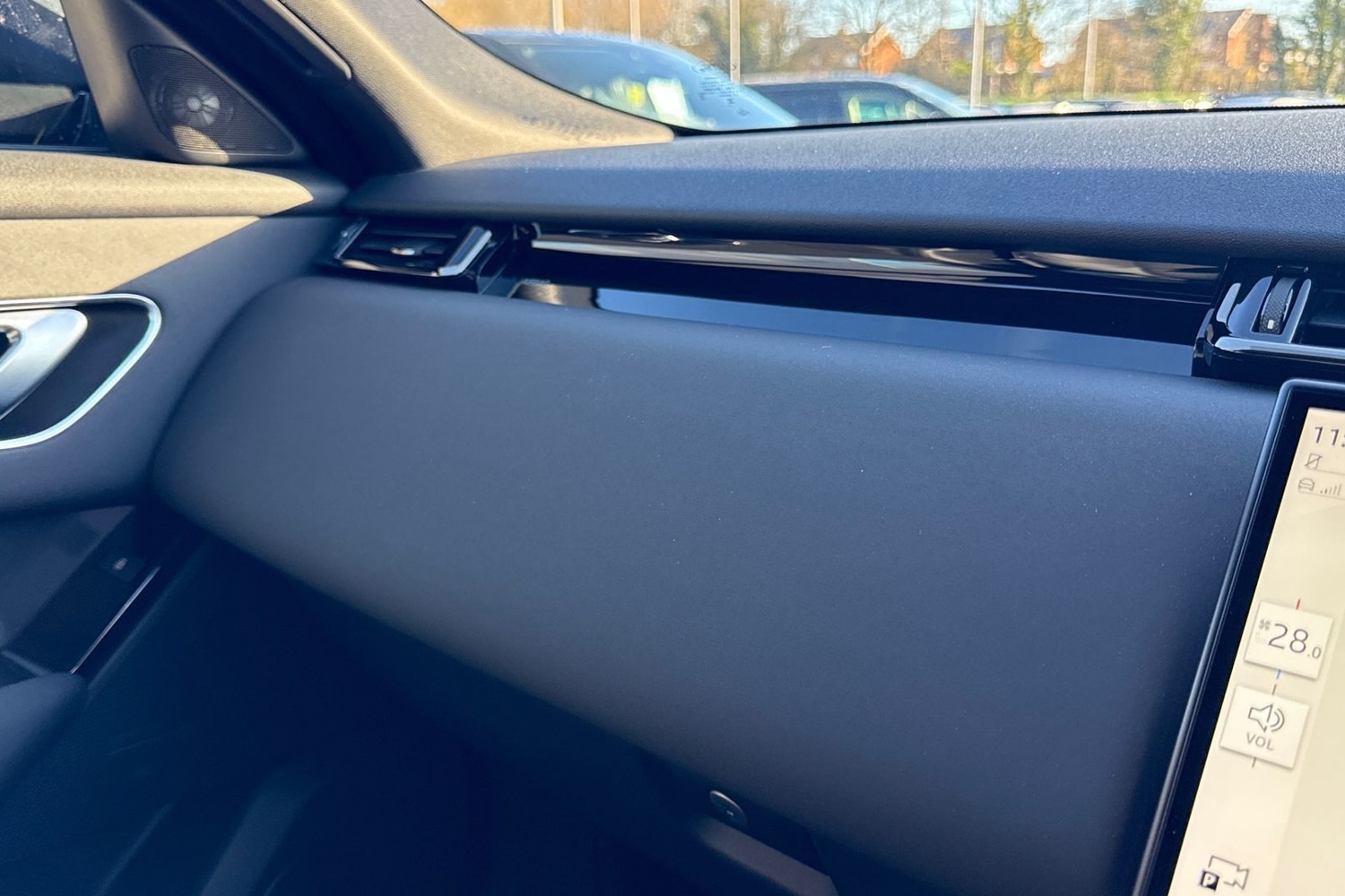 Used Land Rover Range Rover Velar 2024 for sale - 77093628: Photo 47