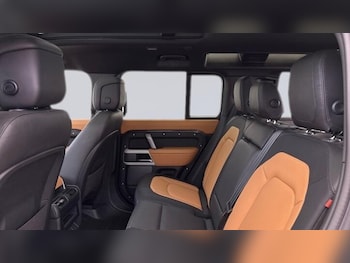 Used Land Rover Defender 110 2024 for sale - 75639307: Photo