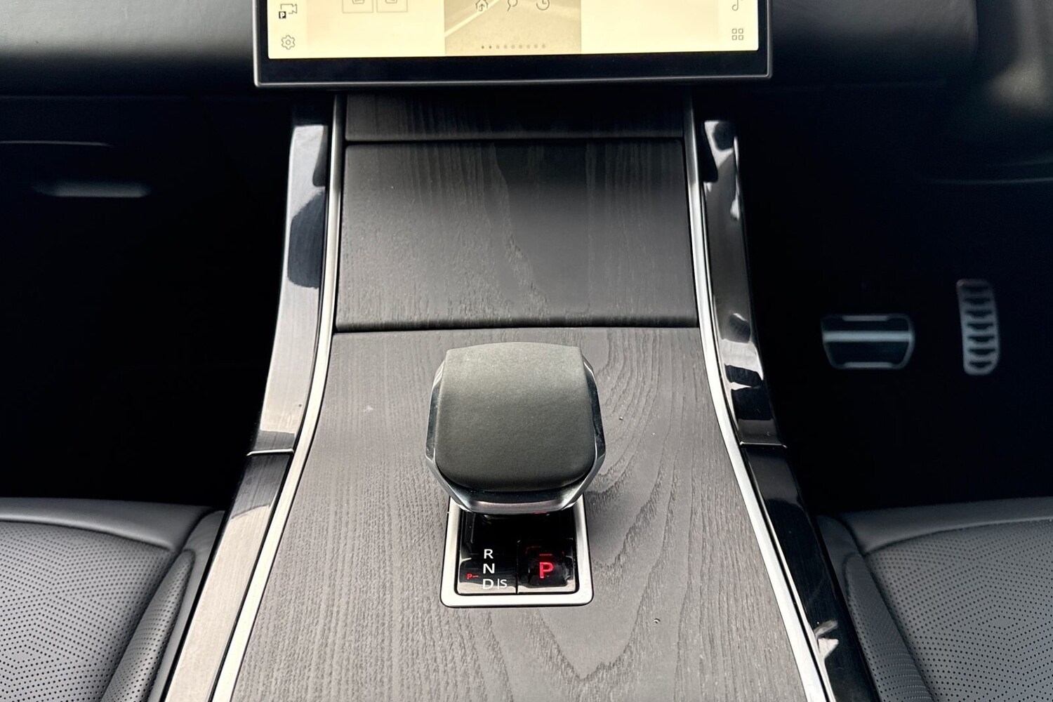 Used Land Rover Range Rover Evoque 2024 for sale - 76836313: Photo 14