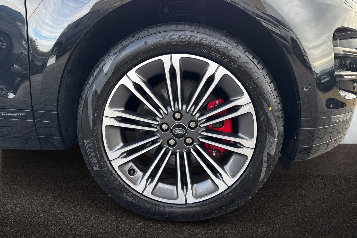 Used Land Rover Range Rover Evoque 2024 for sale - 76836313: Photo 8