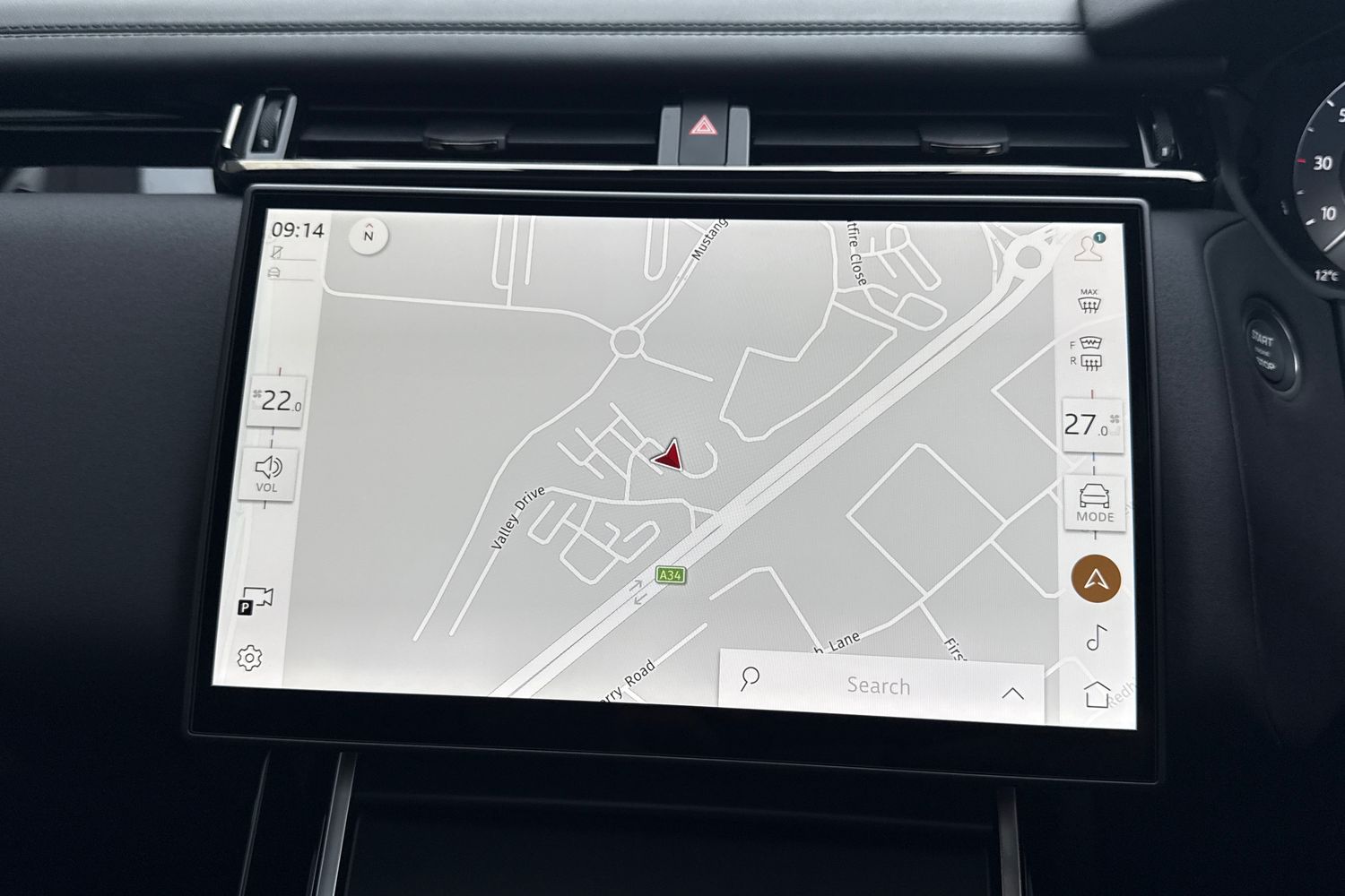 Used Land Rover Range Rover Velar 2025 for sale - 76416584: Photo 14