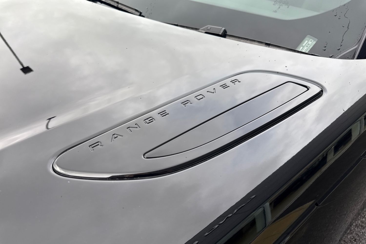 Used Land Rover Range Rover Velar 2025 for sale - 76416584: Photo 28