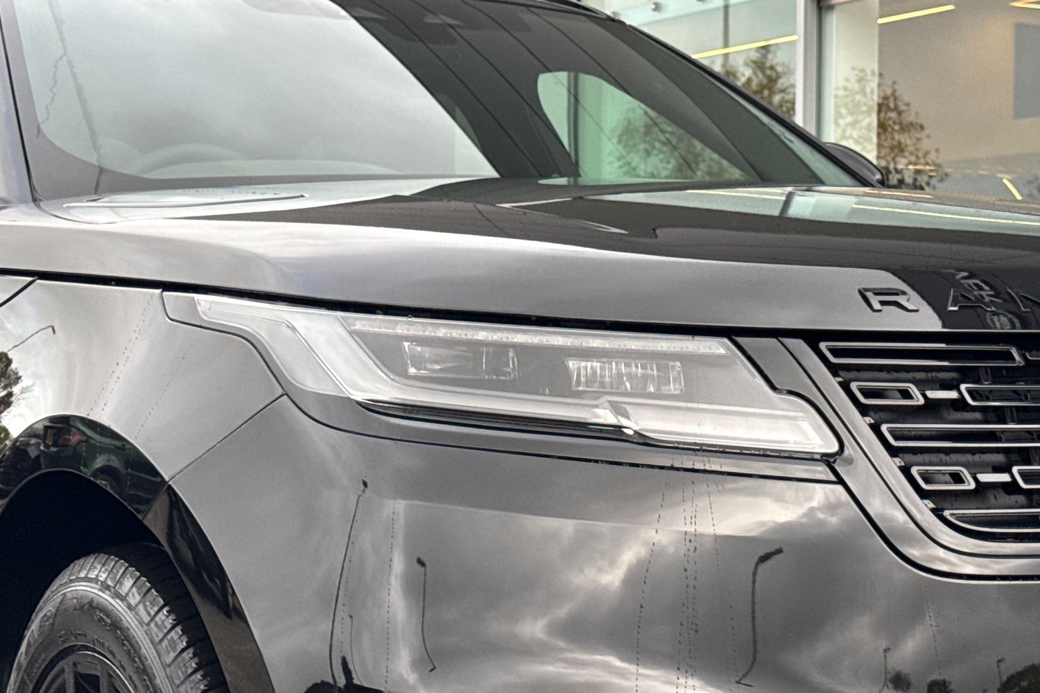 Used Land Rover Range Rover Velar 2025 for sale - 76416584: Photo 29