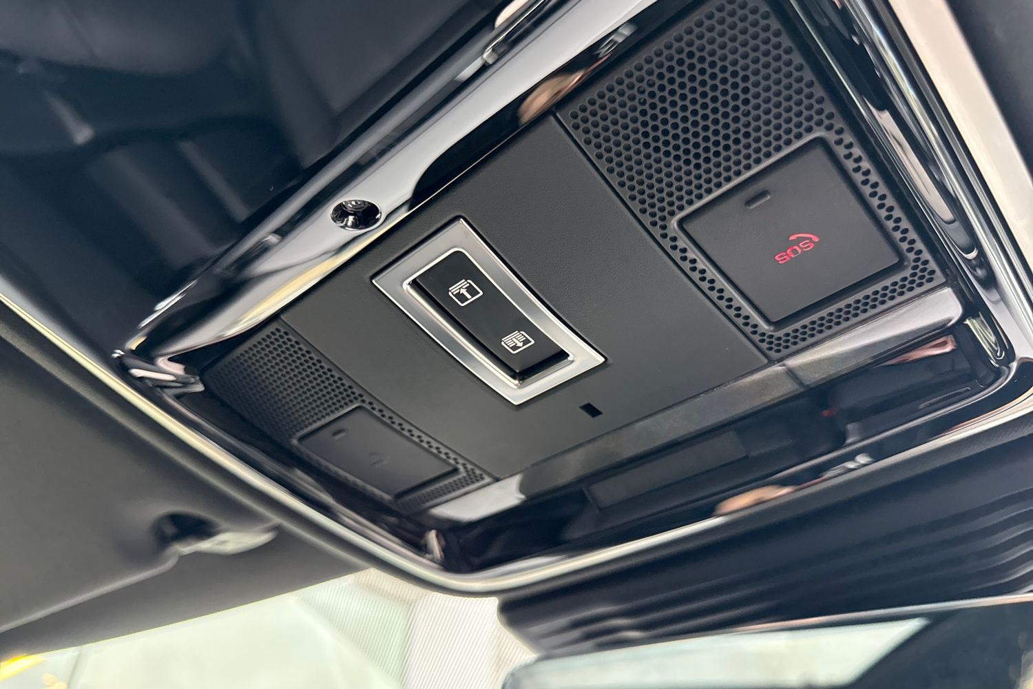 Used Land Rover Range Rover Velar 2025 for sale - 76416584: Photo 54