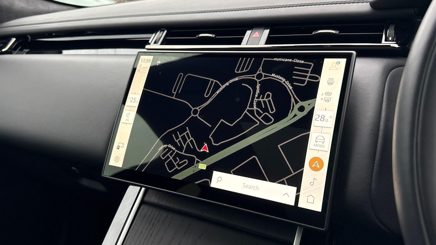 Used Land Rover Range Rover Velar 2025 for sale - 77557469: Photo 11