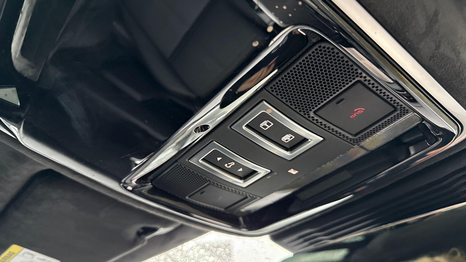 Used Land Rover Range Rover Velar 2025 for sale - 77557469: Photo 23