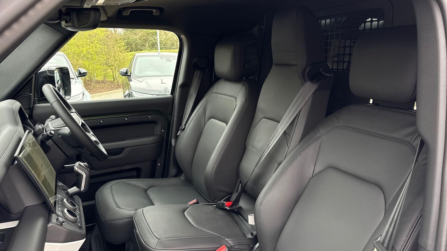 Used Land Rover Defender 2026 for sale - 78016190: Photo 25