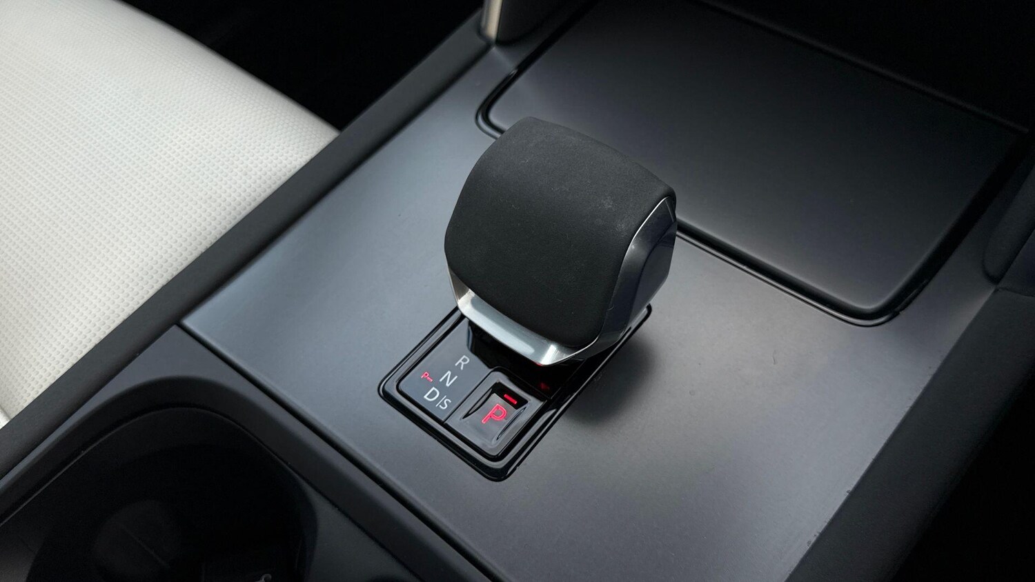 Used Land Rover Discovery Sport 2024 for sale - 77557427: Photo 14