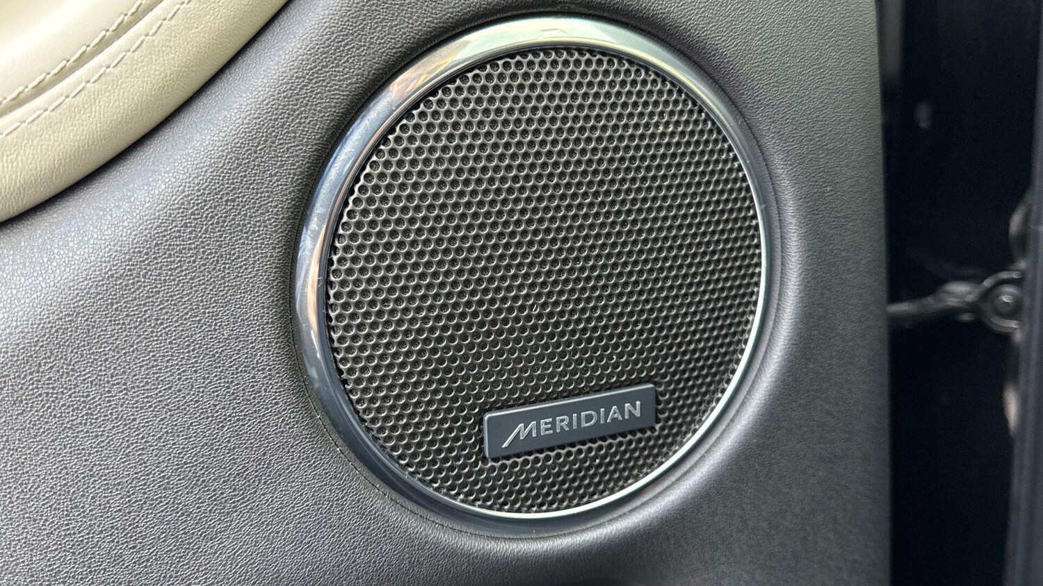 Used Land Rover Discovery Sport 2024 for sale - 77557427: Photo 25