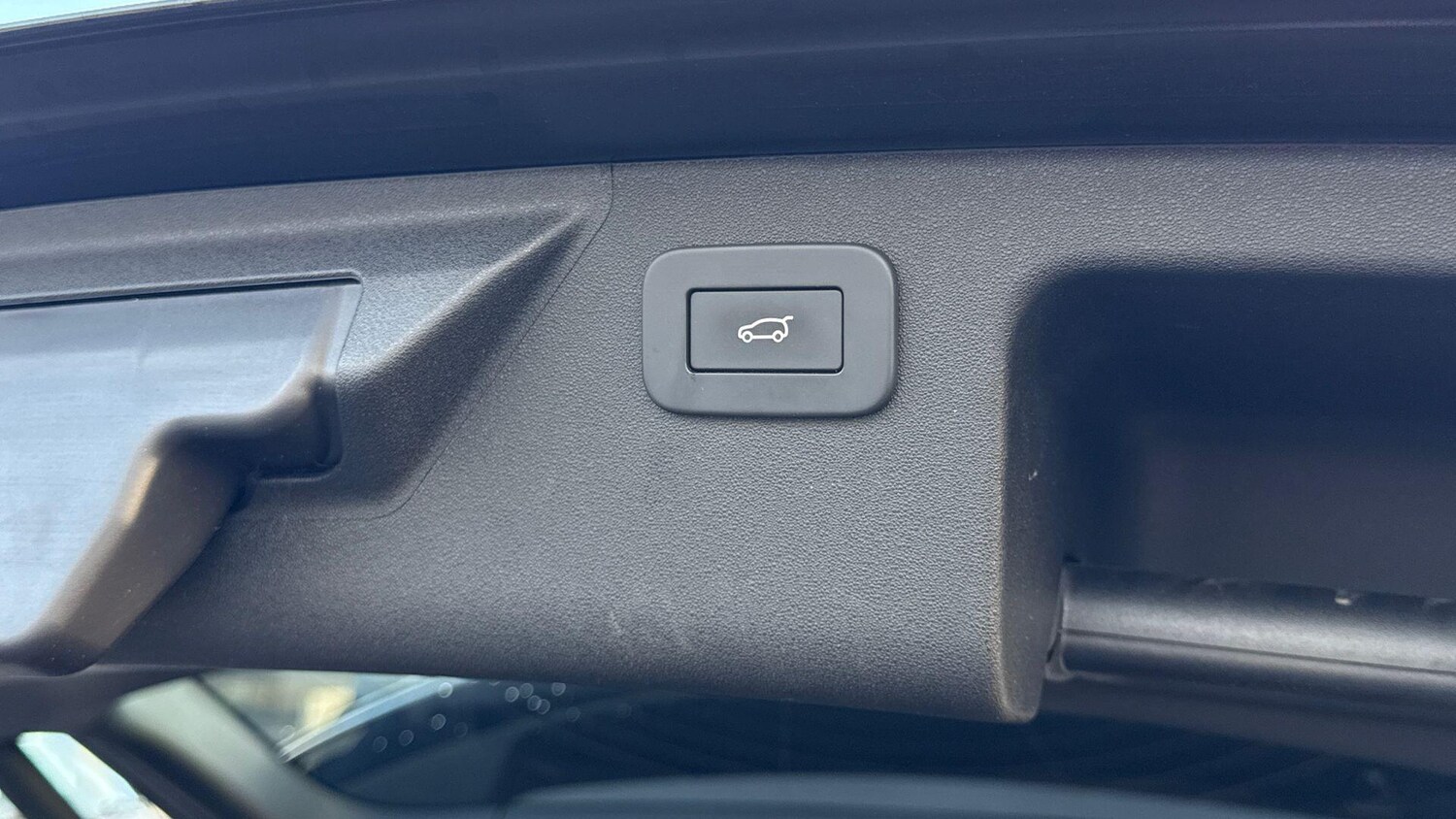 Used Land Rover Discovery Sport 2024 for sale - 77557427: Photo 37