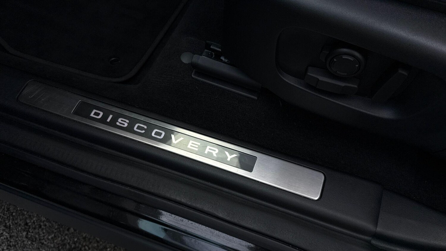 Used Land Rover Discovery Sport 2024 for sale - 77557427: Photo 44