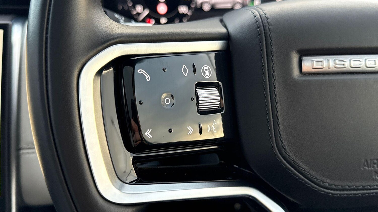 Used Land Rover Discovery Sport 2024 for sale - 77557427: Photo 46