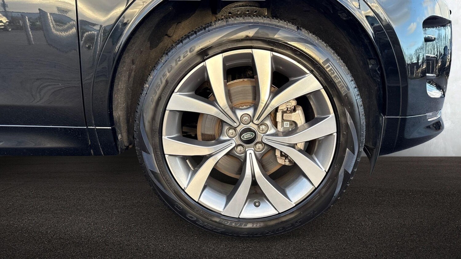 Used Land Rover Discovery Sport 2024 for sale - 77557427: Photo 9