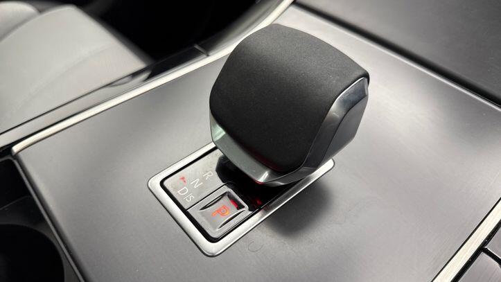 Used Land Rover Range Rover Velar 2024 for sale - 77692094: Photo 13