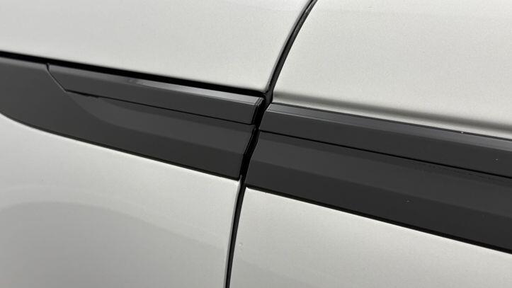 Used Land Rover Range Rover Velar 2023 for sale - 77199438: Photo 19