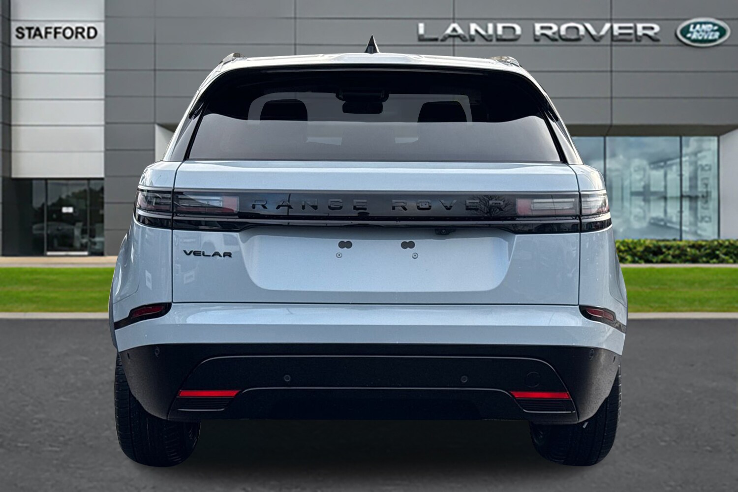 Used Land Rover Range Rover Velar 2026 for sale - 78122493: Photo 6