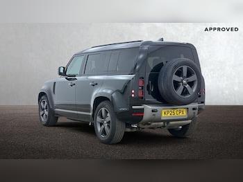 Used Land Rover Defender 110 2025 for sale - 79570978: Photo