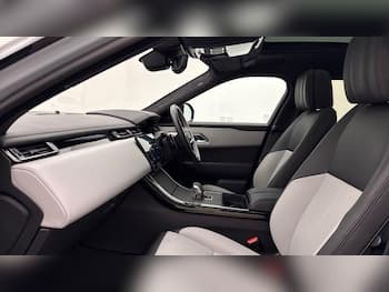 Used Land Rover Range Rover Velar 2025 for sale - 79570999: Photo