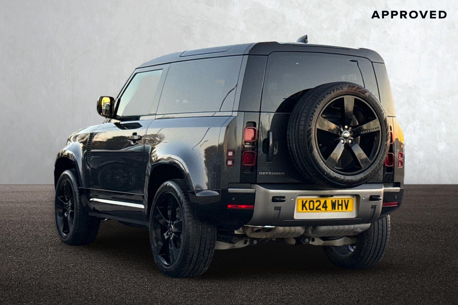 Used Land Rover Defender 90 2024 for sale - 76711813: Photo 2