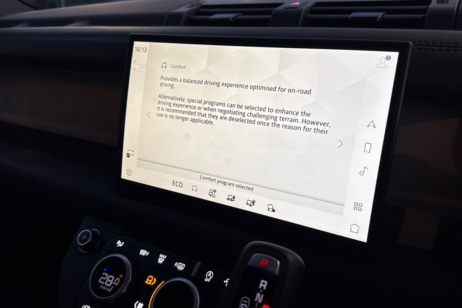 Used Land Rover Defender 90 2024 for sale - 76711813: Photo 38