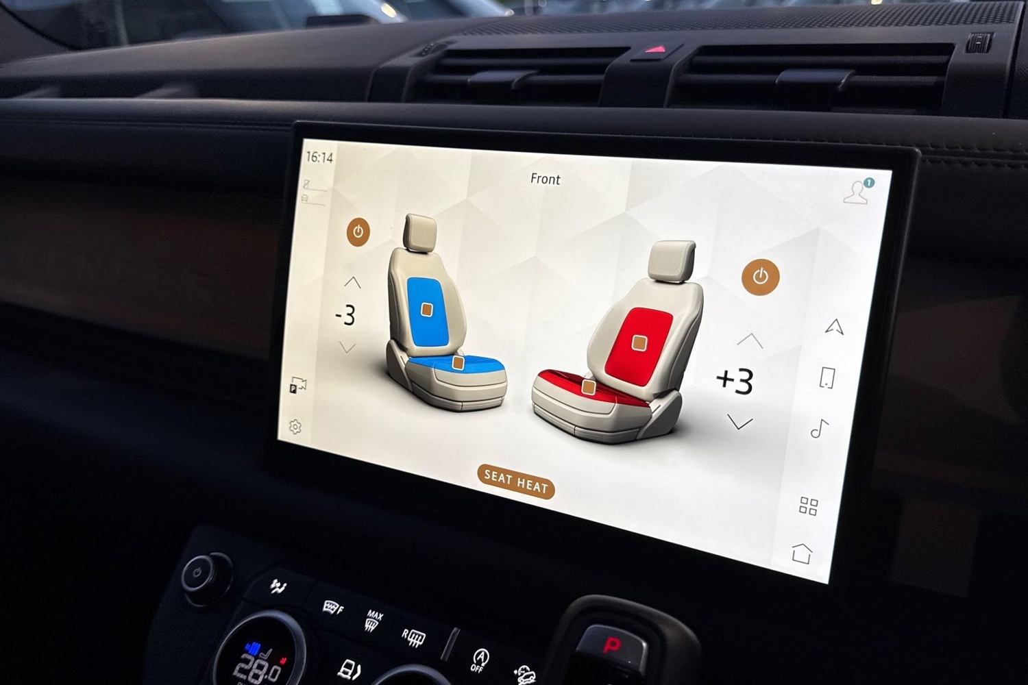 Used Land Rover Defender 90 2024 for sale - 76711813: Photo 39