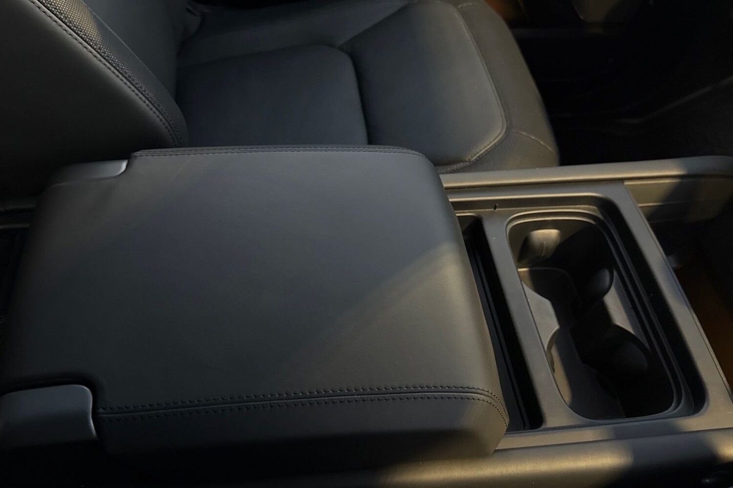 Used Land Rover Defender 90 2024 for sale - 76711813: Photo 42