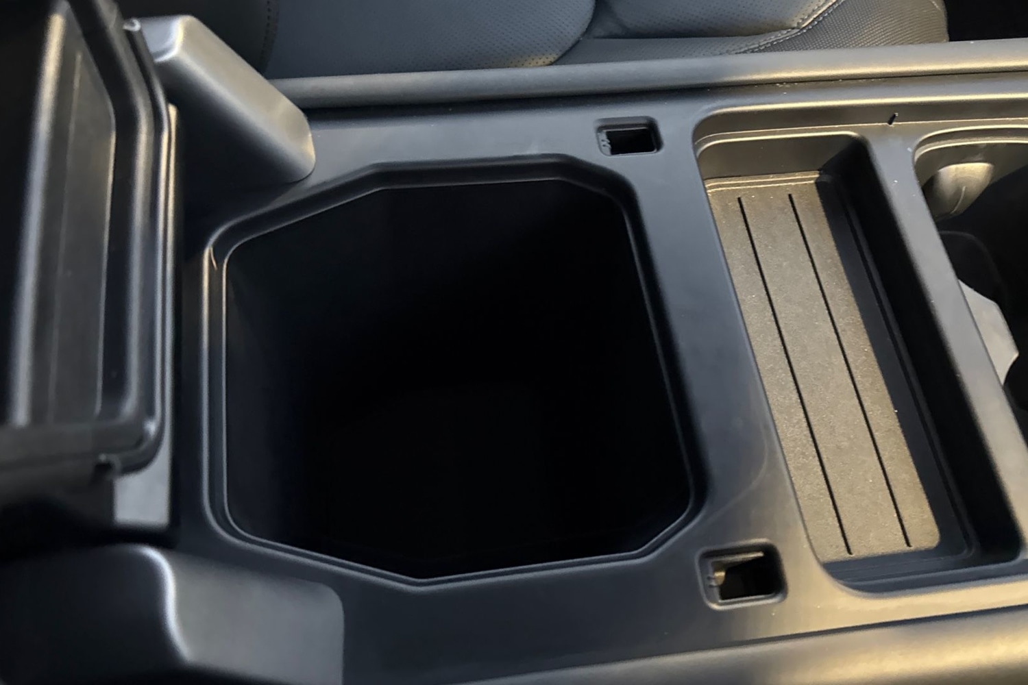 Used Land Rover Defender 90 2024 for sale - 76711813: Photo 43