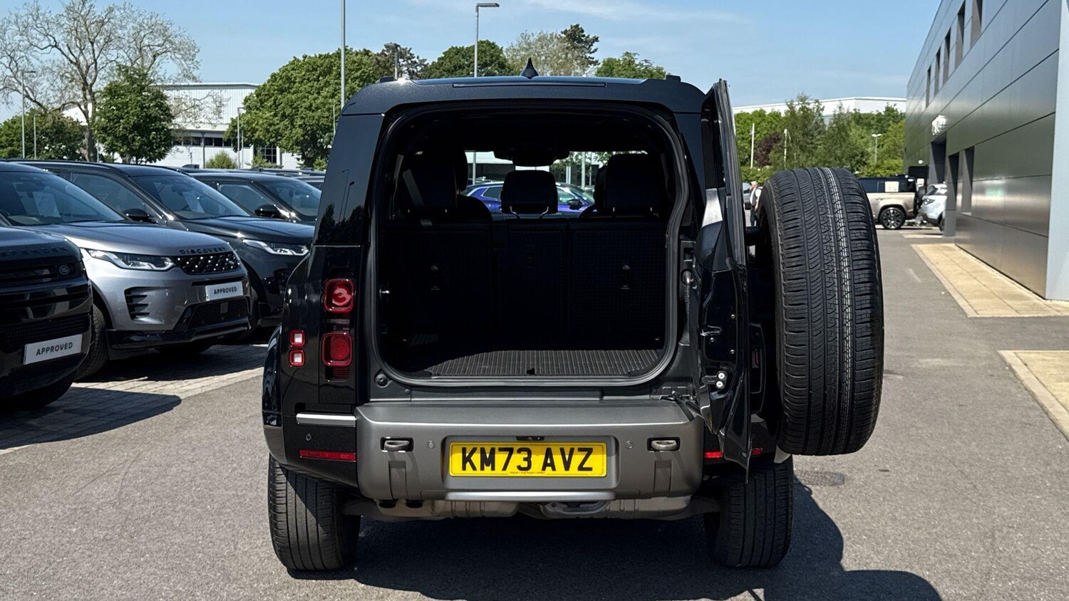 Vehicle 33
