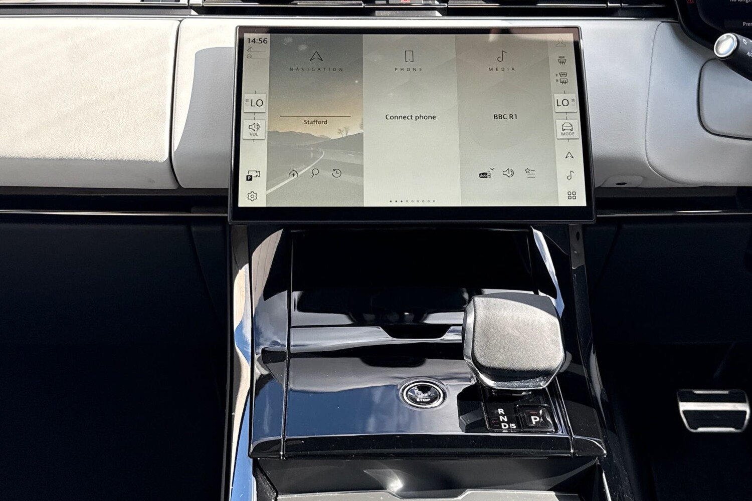 Used Land Rover Range Rover Sport 2024 for sale - 76065126: Photo 15