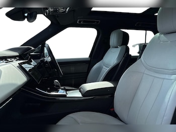 Used Land Rover Range Rover Sport 2024 for sale - 76065126: Photo 3