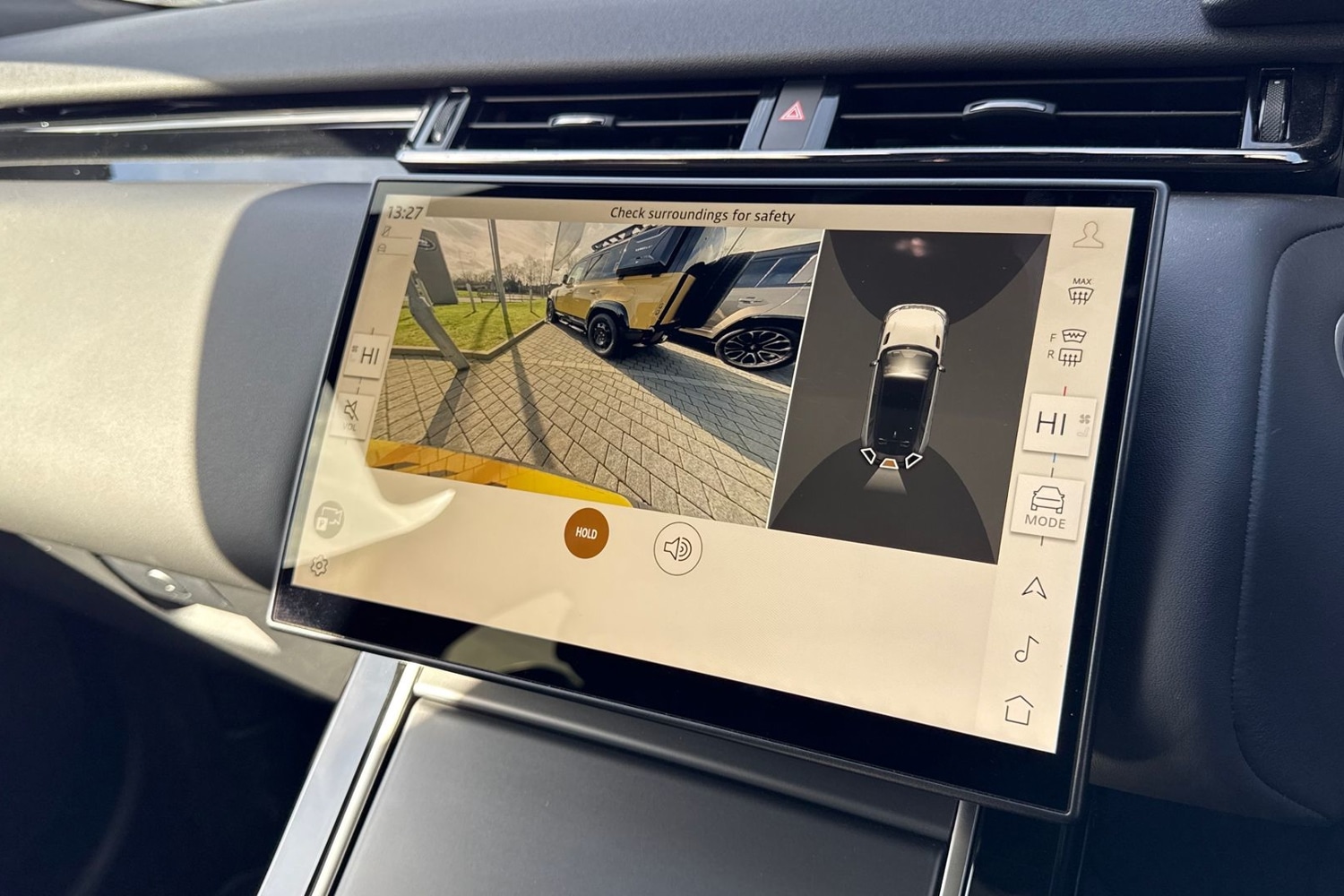 Used Land Rover Range Rover Velar 2023 for sale - 77728722: Photo 13