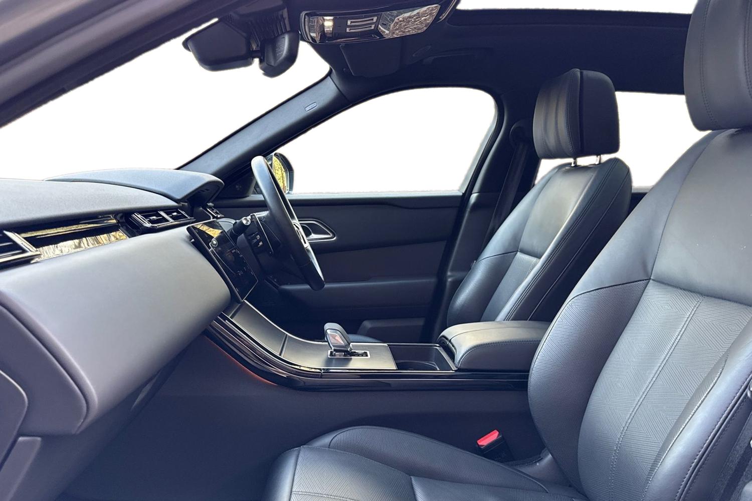 Used Land Rover Range Rover Velar 2023 for sale - 77728722: Photo 3