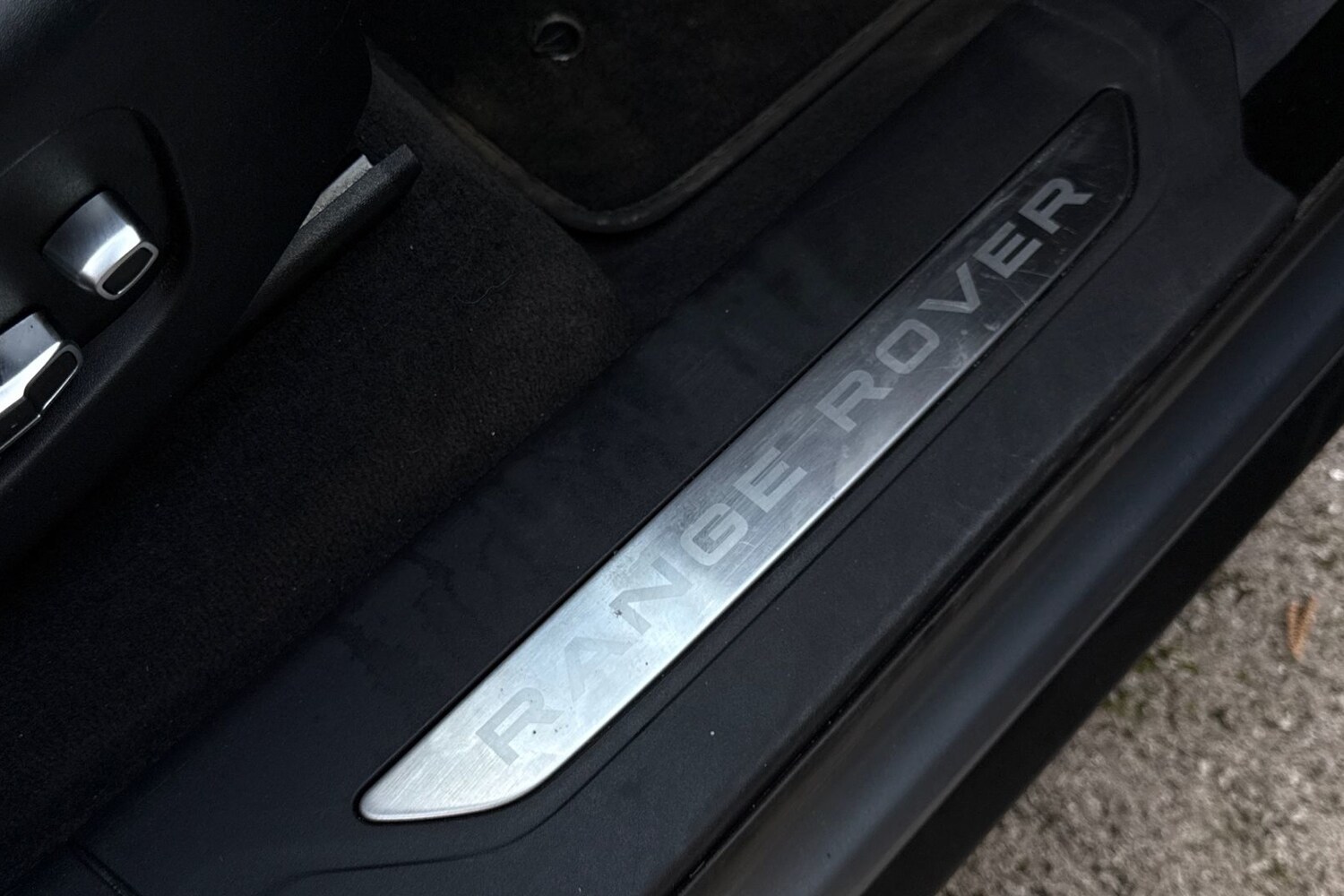 Used Land Rover Range Rover Velar 2023 for sale - 77728722: Photo 34