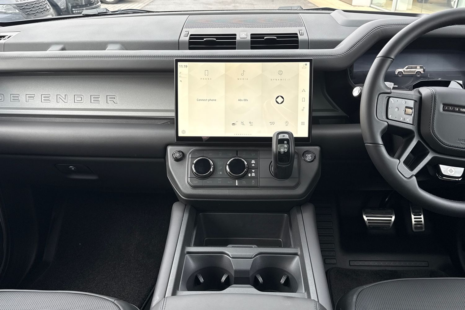 Used Land Rover Defender 110 2026 for sale - 77083927: Photo 14