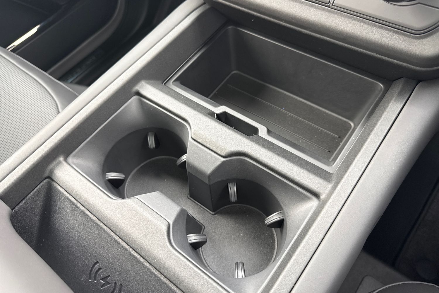 Used Land Rover Defender 110 2026 for sale - 77083927: Photo 48