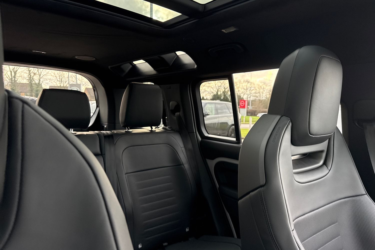 Used Land Rover Defender 110 2026 for sale - 77083927: Photo 53