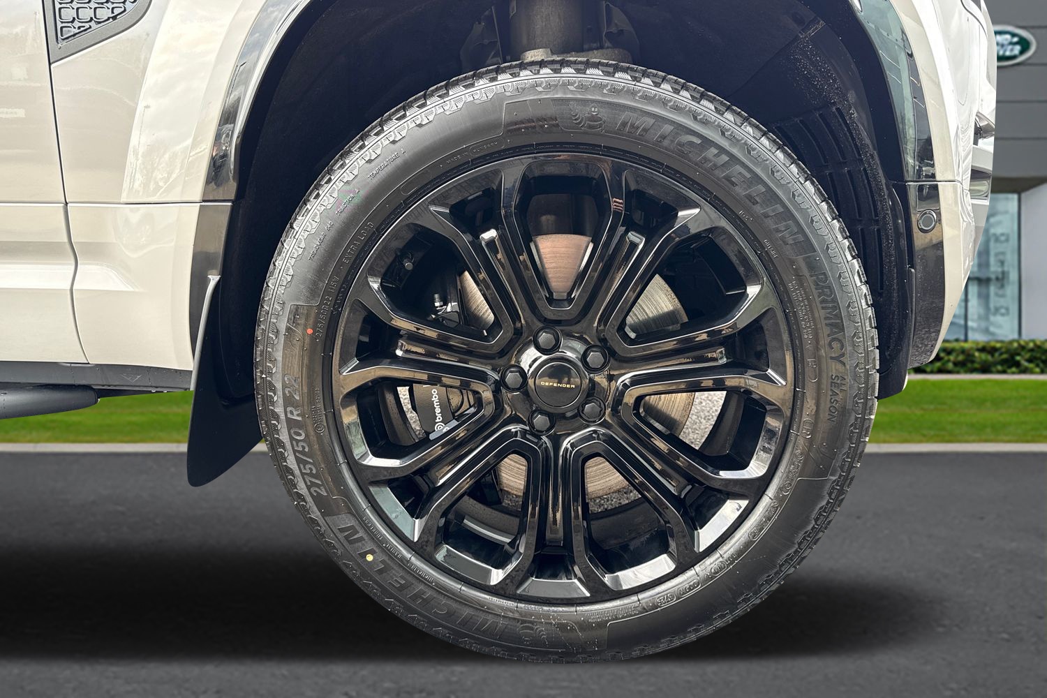 Used Land Rover Defender 110 2026 for sale - 77083927: Photo 8