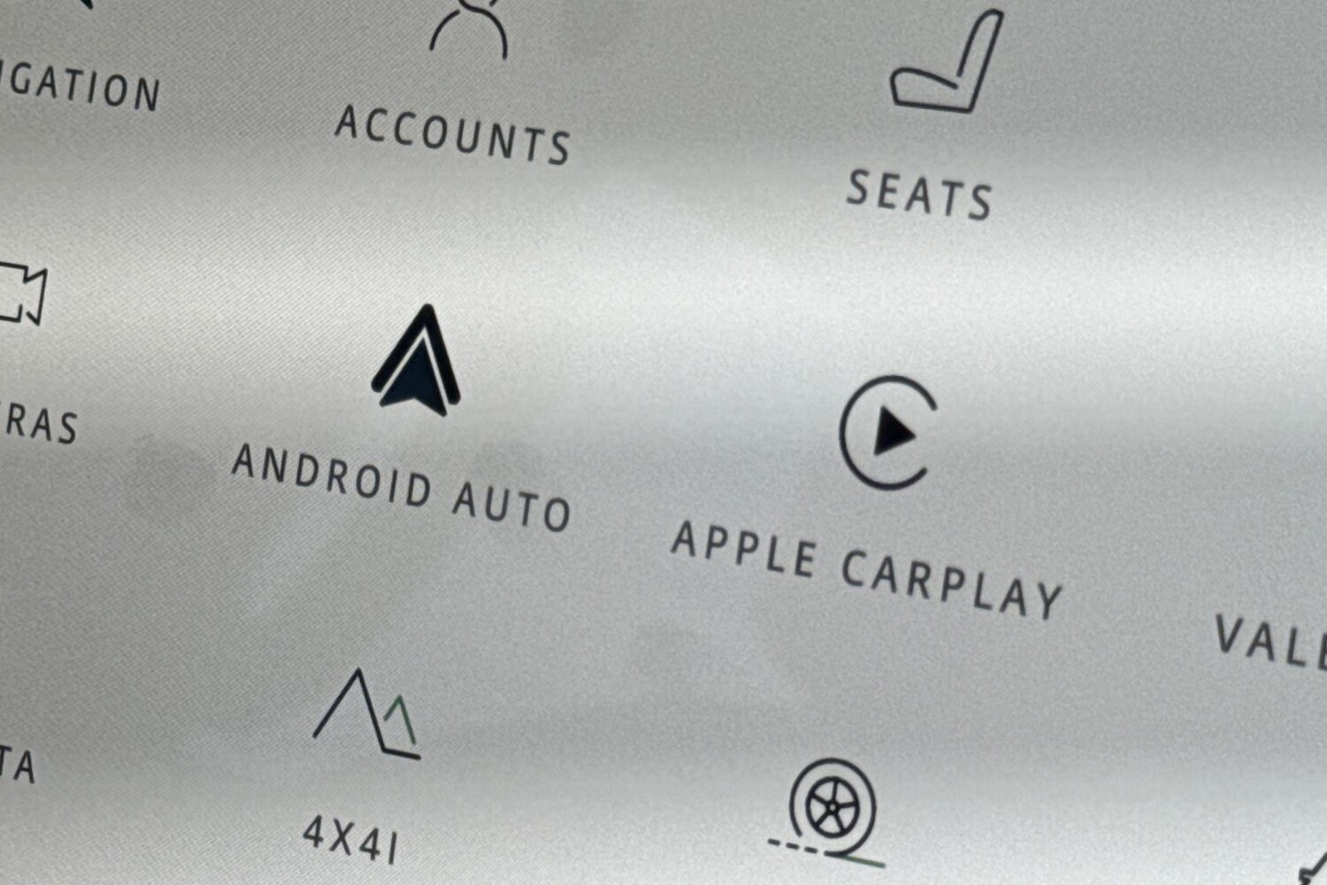 Used Land Rover Defender 2025 for sale - 77899323: Photo 36