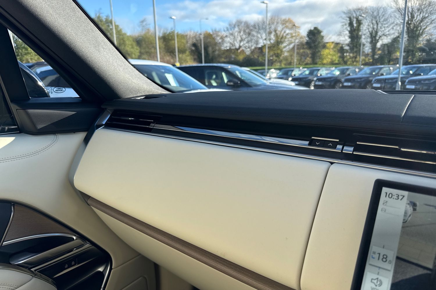 Used Land Rover Range Rover 2026 for sale - 76590436: Photo 56