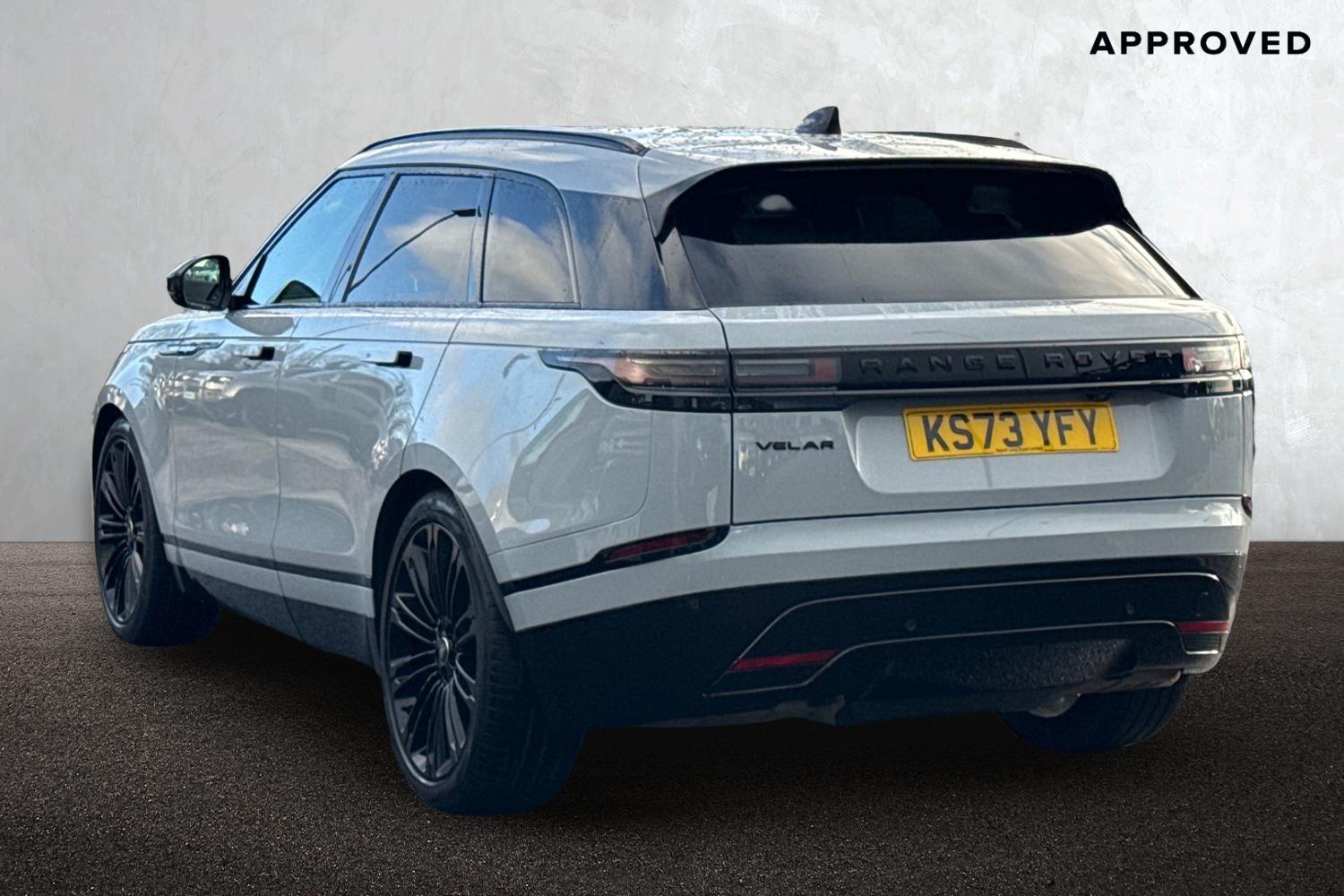 Used Land Rover Range Rover Velar 2023 for sale - 77011430: Photo 2