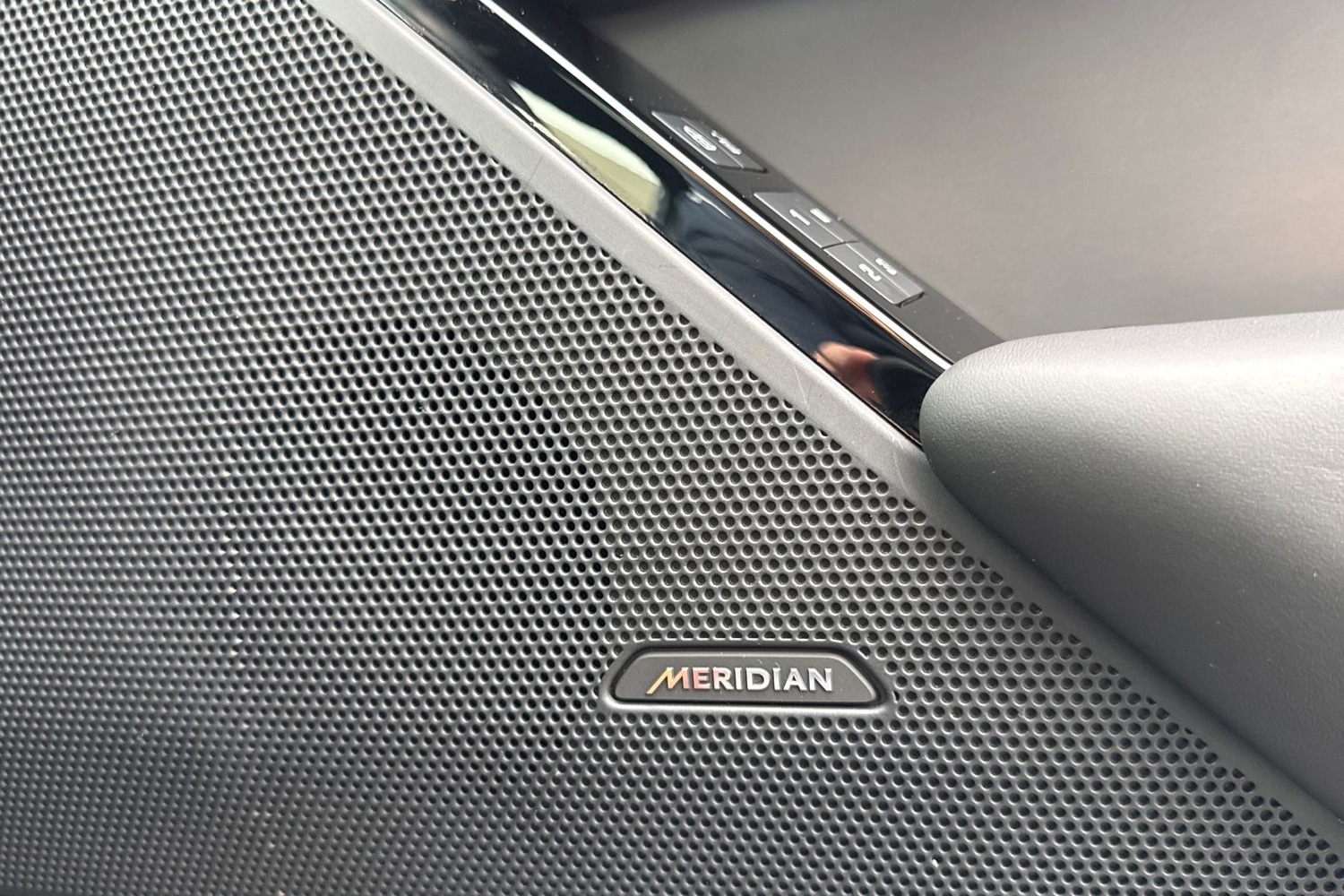 Used Land Rover Range Rover Velar 2023 for sale - 77011430: Photo 25