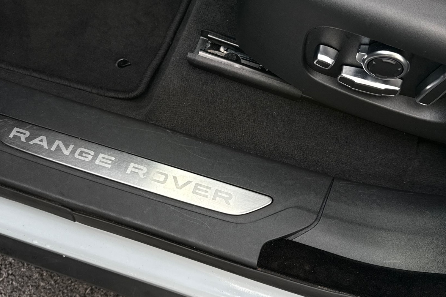 Used Land Rover Range Rover Velar 2023 for sale - 77011430: Photo 43
