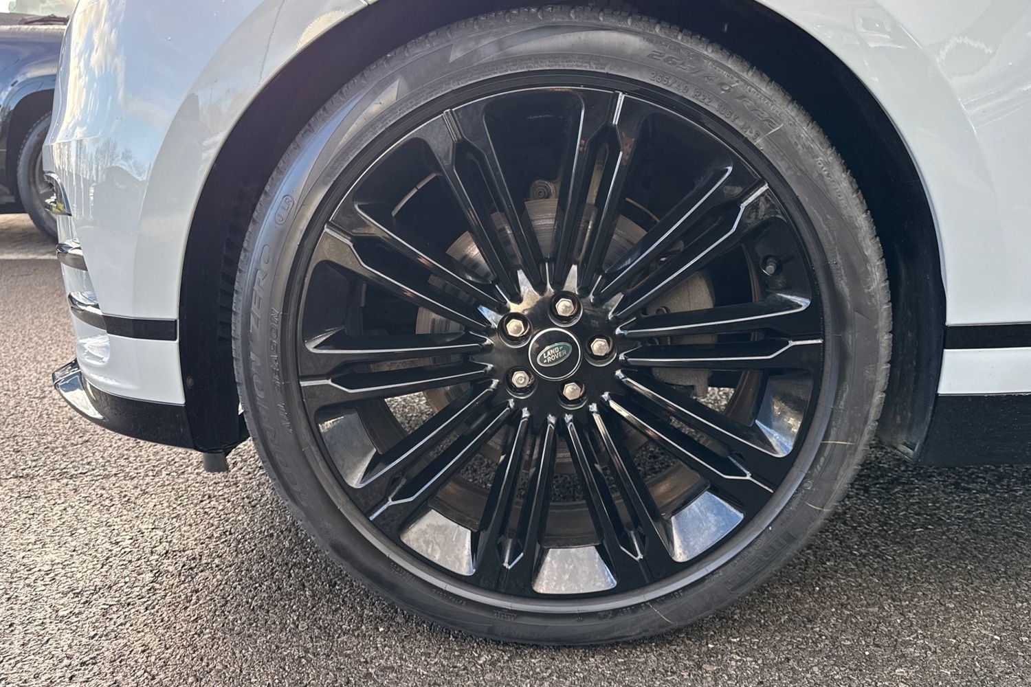 Used Land Rover Range Rover Velar 2023 for sale - 77011430: Photo 44