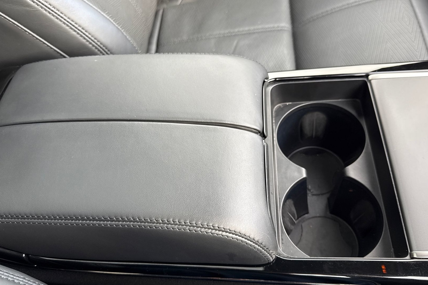 Used Land Rover Range Rover Velar 2023 for sale - 77011430: Photo 49