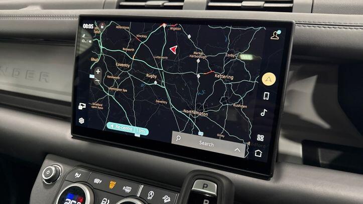 Used Land Rover Defender 110 2025 for sale - 77287145: Photo 11