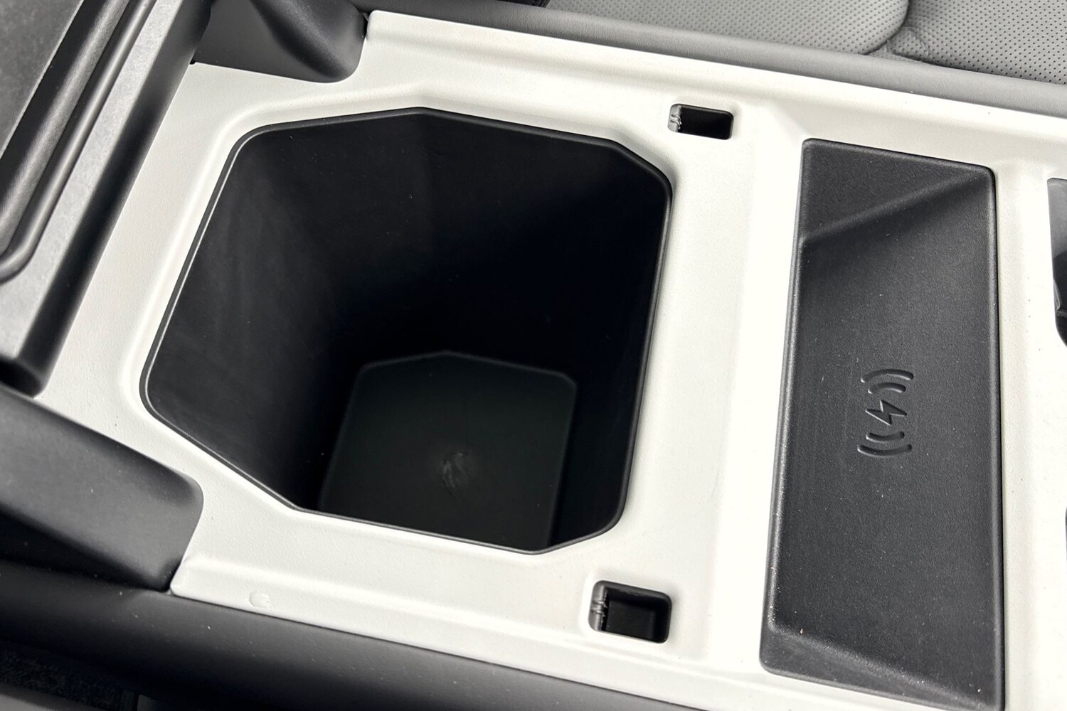 Used Land Rover Defender 110 2025 for sale - 77287145: Photo 47