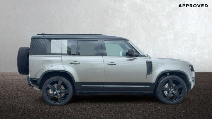 Used Land Rover Defender 110 2025 for sale - 77287145: Photo 6